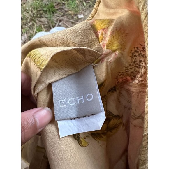 ECHO DESIGN TROPICAL FLOWERS PALMS SHAMS Lot of 2 Standard NWOT - Picture 4 of 5